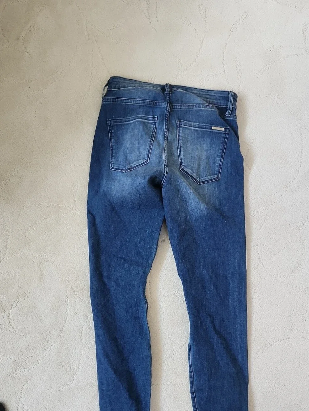 White House Black Market Womens Skinny Jeans - Dark Blue Wash
